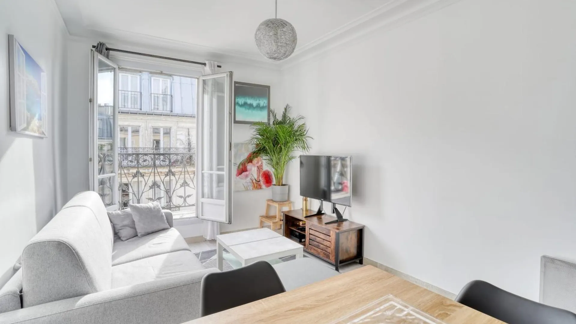 Grand Appart Spacieux Renove Paris Metro Wifi Apartamento